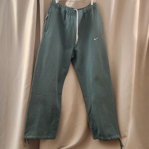 Nike Men's Green Fleece Sweatpants